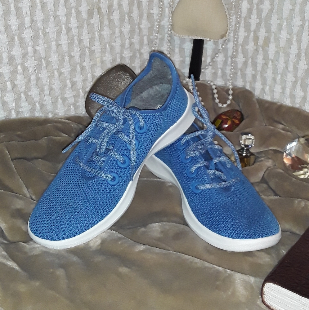 ALLBIRDS